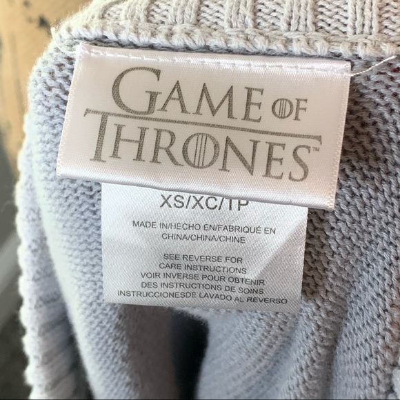 Game of Thrones Winter is Here Crewneck Sweater - Picture 13 of 14